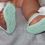 Crochet baby sandals/9-12 m..